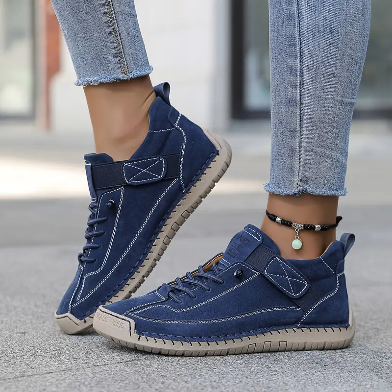 Bleu / UK 10.5 (45)